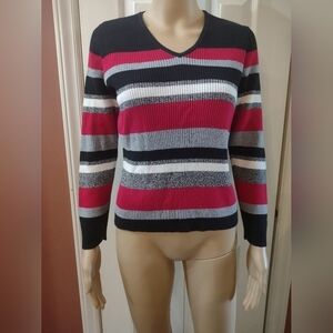 Villager a liz Claiborne women's size petite  medium long sleeve striped shirt
